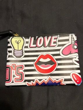 Small cosmetic bag